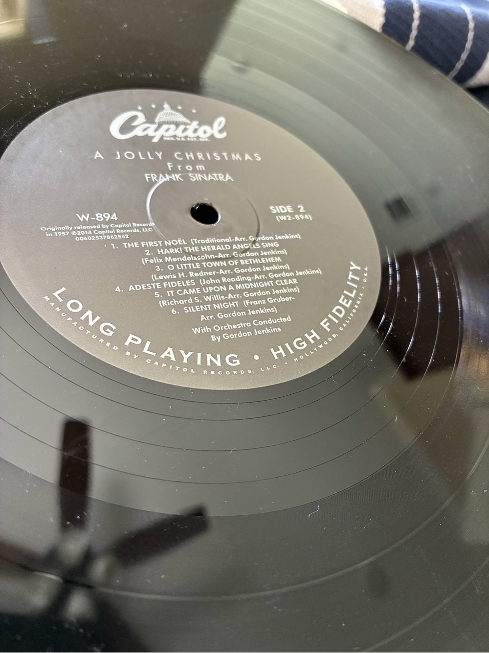 Frank Sinatra - A Jolly Christmas Vinyl